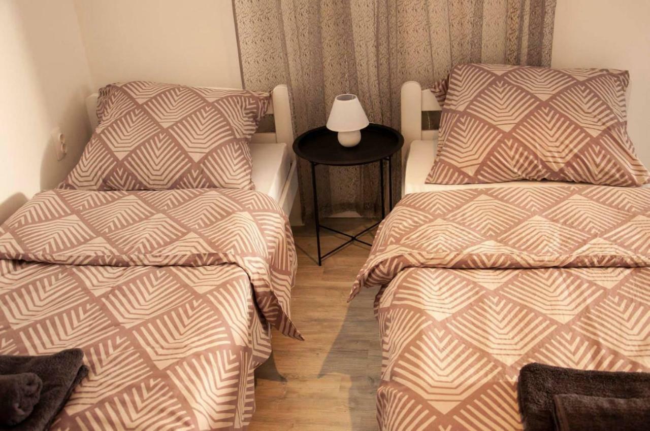 Apartments Ada Mostar Extérieur photo